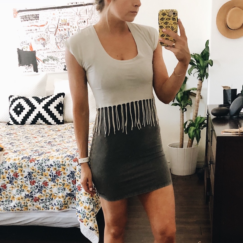 Billabong grey fringe dress